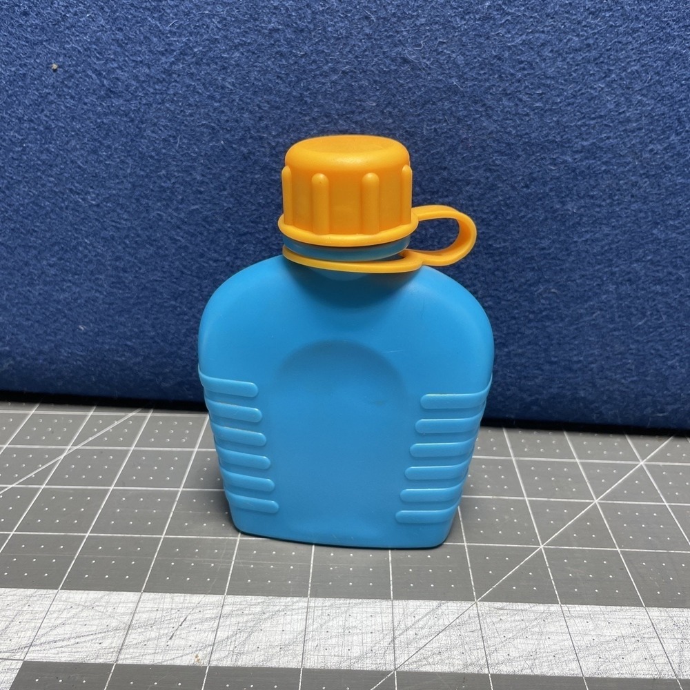 Melissa & Doug Let's Explore Hiking Playset Replacement Blue Water Canteen Toy